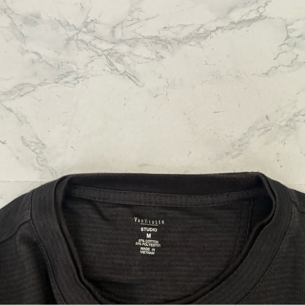 Van Heusen Studio Men's T-Shirt Black Sz M Moisture Control Pullover Stretch - Picture 4 of 4